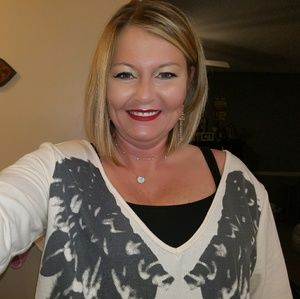 Meet your Posher, Kimberly